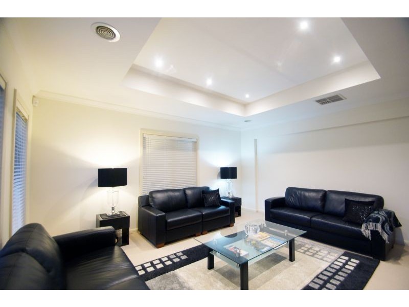 1 Lonsdale Square, Kialla VIC 3631