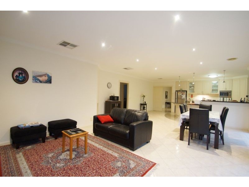 1 Lonsdale Square, Kialla VIC 3631