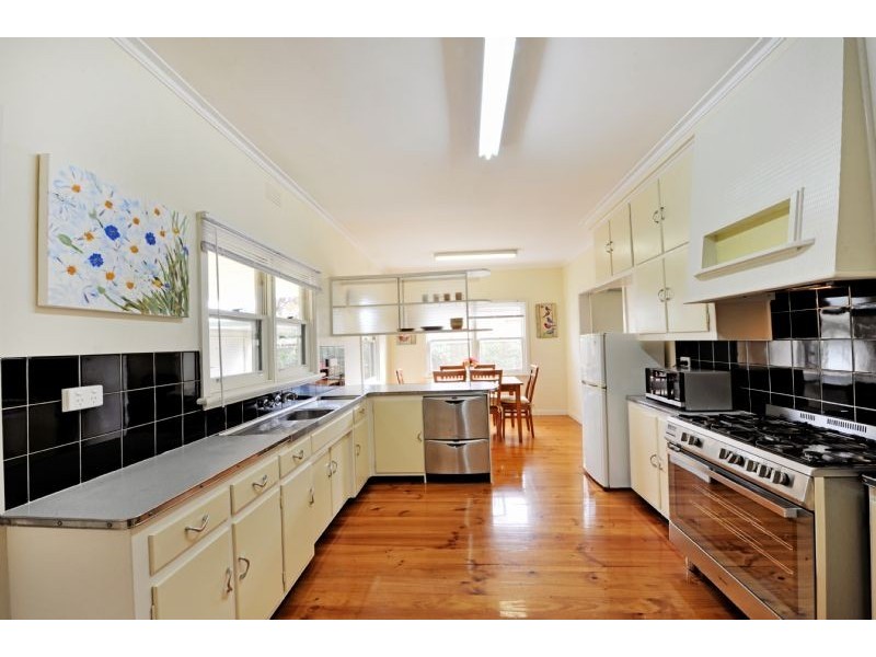 16 Khull Street, Shepparton VIC 3630