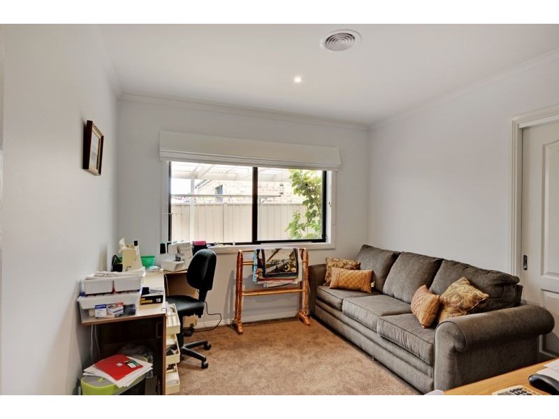 2 Yambuk Place, Kialla VIC 3631
