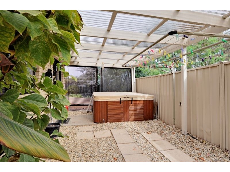 2 Yambuk Place, Kialla VIC 3631