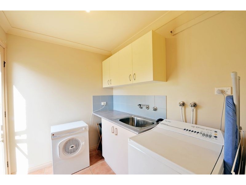 6 Woodburn Place, Shepparton VIC 3630