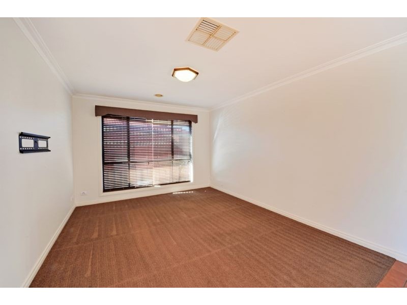 8 Tassone Court, Shepparton VIC 3630
