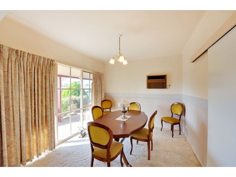 8 Gordon Drive, Kialla VIC 3631