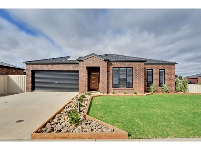 22 Cimmaron Way, Kialla VIC 3631