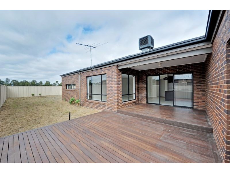 22 Cimmaron Way, Kialla VIC 3631