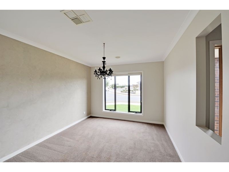 22 Cimmaron Way, Kialla VIC 3631