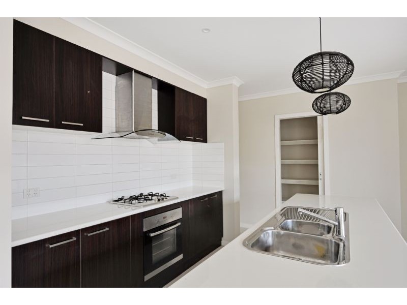 22 Cimmaron Way, Kialla VIC 3631