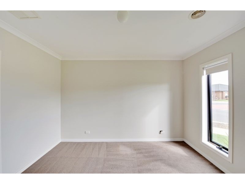22 Cimmaron Way, Kialla VIC 3631