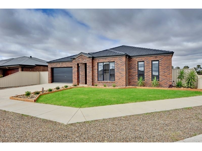 22 Cimmaron Way, Kialla VIC 3631