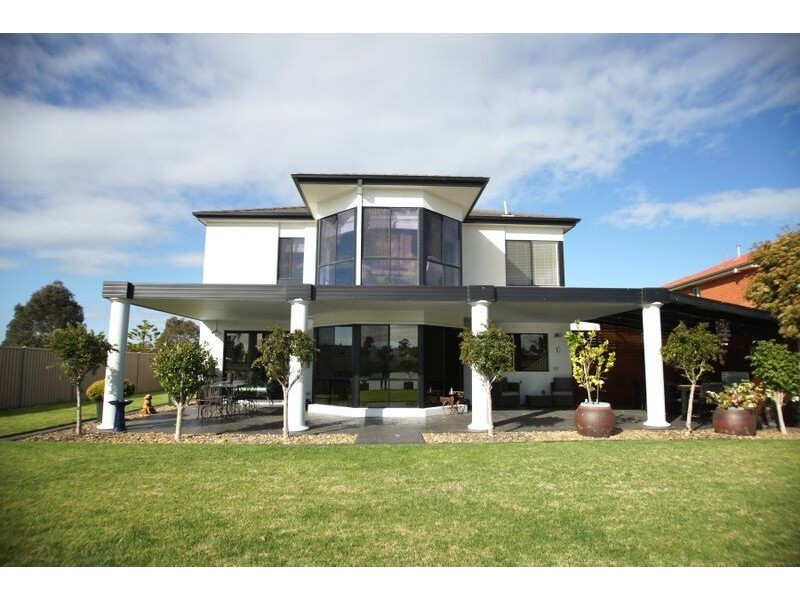 239 Waranga Drive, Kialla VIC 3631