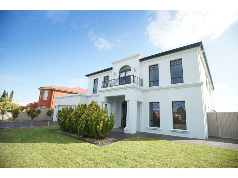 239 Waranga Drive, Kialla VIC 3631