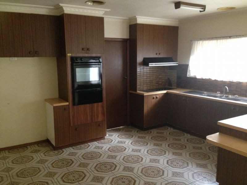 80 Hanlon Road, Shepparton East VIC 3631