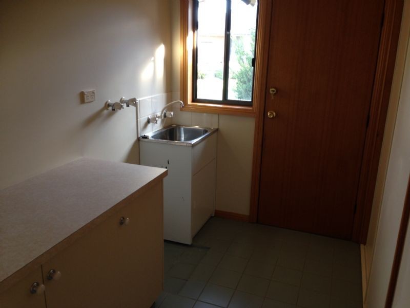 1/10 Vickers Street, Kialla VIC 3631