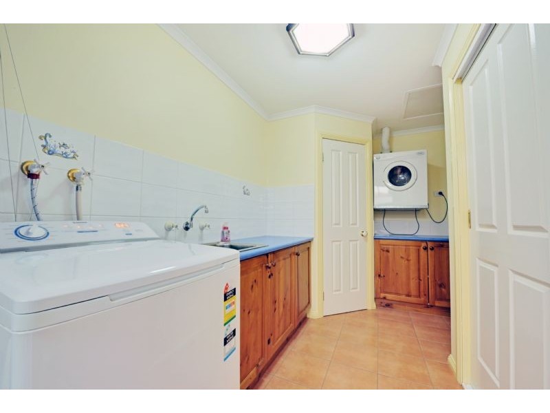 6 Holstein Court, Shepparton VIC 3630