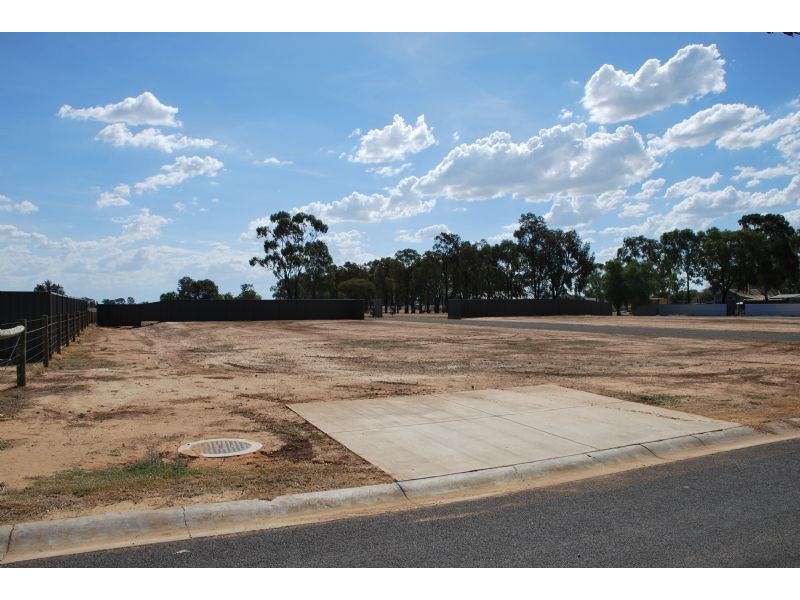 Lot 1-4/11 Avonlea Avenue, Numurkah VIC 3636