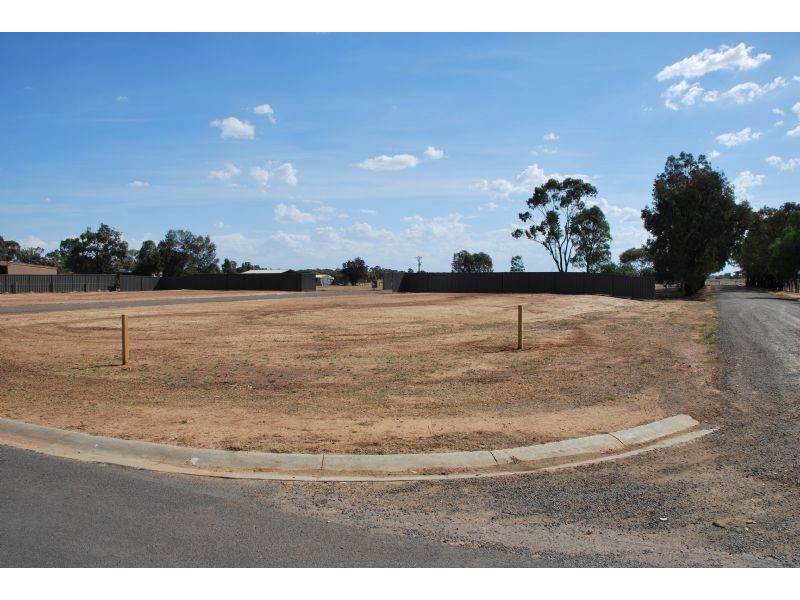 Lot 1-4/11 Avonlea Avenue, Numurkah VIC 3636
