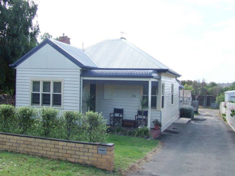 234 Moore Street, Warrnambool VIC 3280