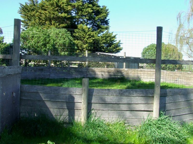 239 Connewarren Lane, Mortlake VIC 3272