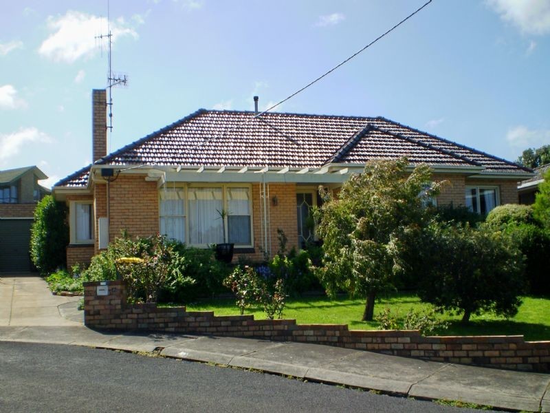 11 Lynden Grove, Warrnambool VIC 3280