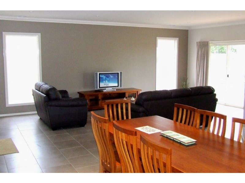 Warrnambool VIC 3280