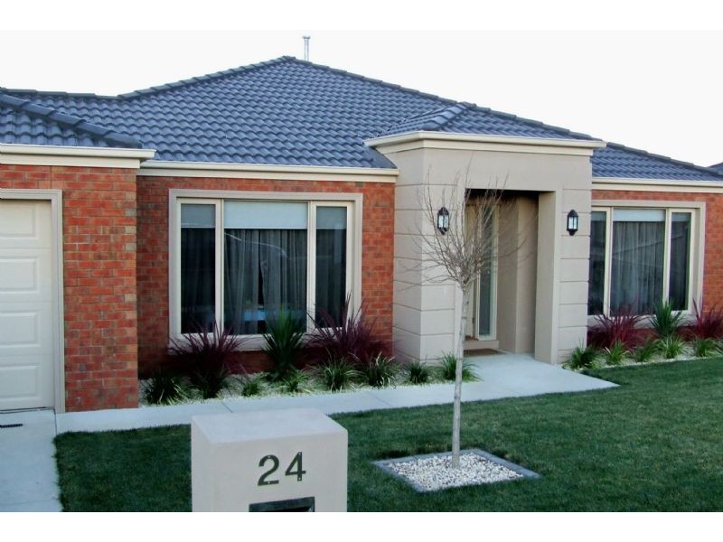 24 Sharpe Avenue, Warrnambool VIC 3280