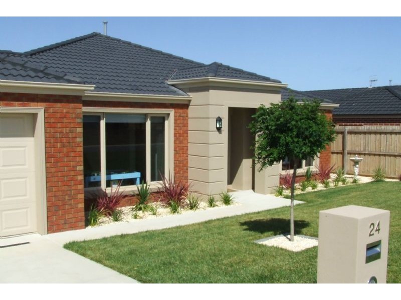 24 Sharpe Avenue, Warrnambool VIC 3280