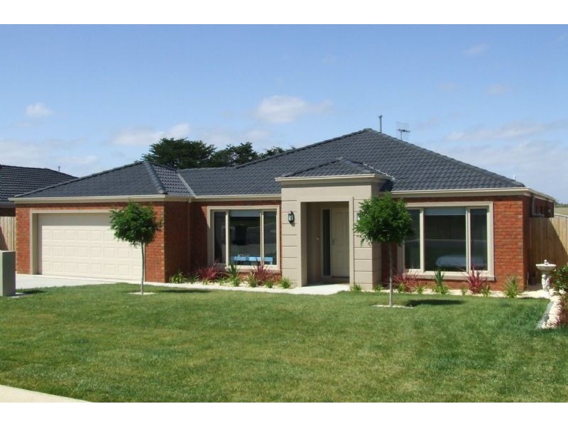 24 Sharpe Avenue, Warrnambool VIC 3280