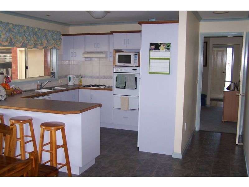 18 Silesia Court, Warrnambool VIC 3280