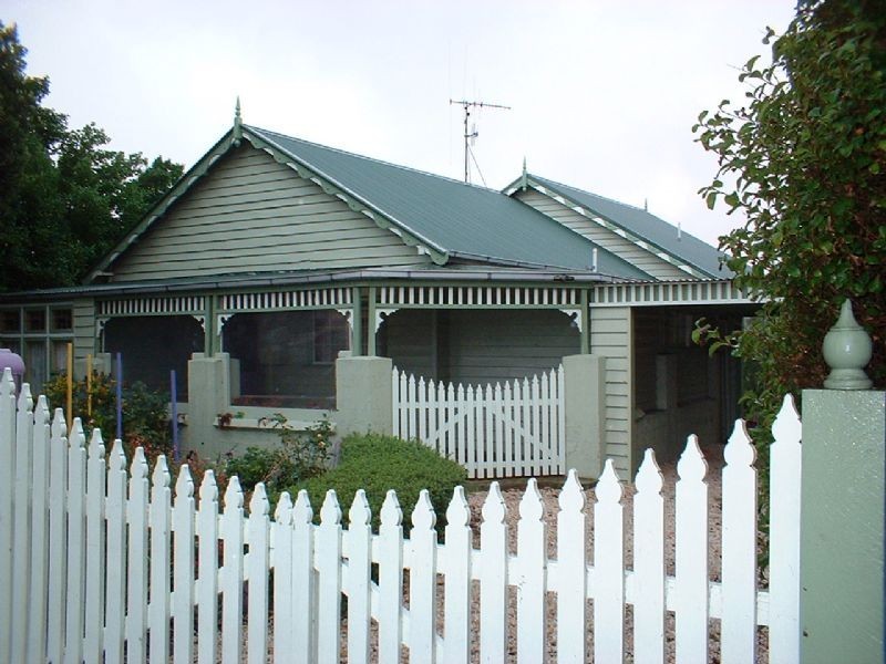 96 Cox Street, Port Fairy VIC 3284