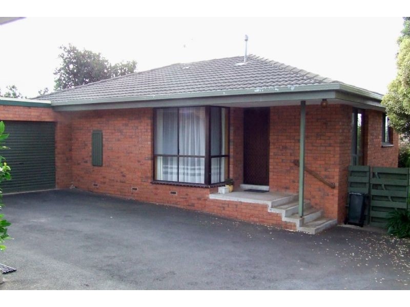 2/33 Glenview Drive, Warrnambool VIC 3280