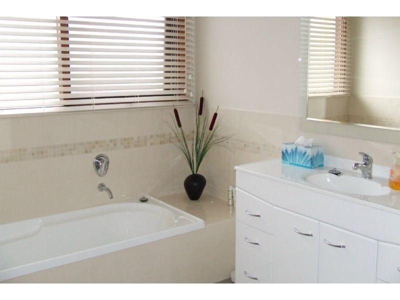 Warrnambool VIC 3280