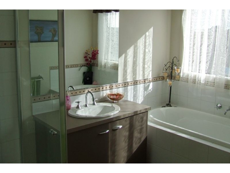 Warrnambool VIC 3280