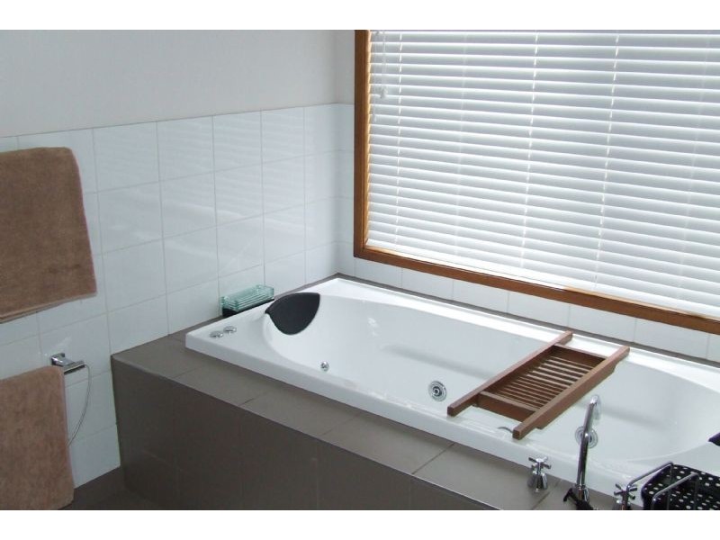 Warrnambool VIC 3280