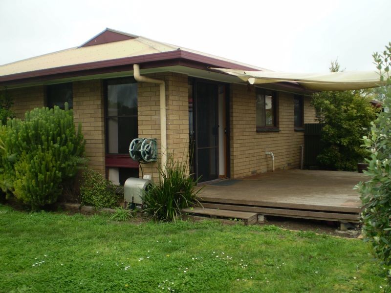 2/4 Spring Street, Koroit VIC 3282