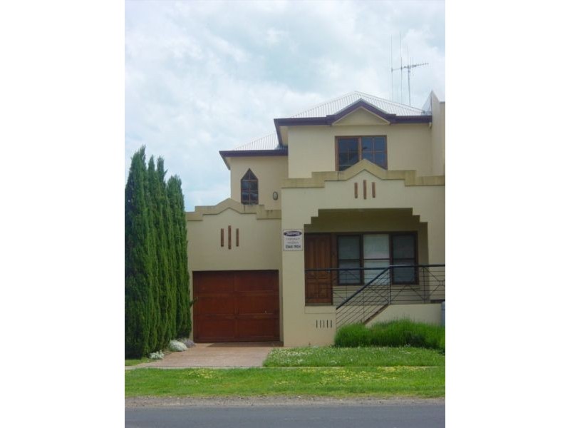 1/119 Griffith Street, Port Fairy VIC 3284