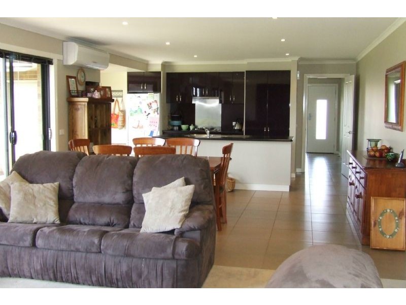 16 Gateway Road, Warrnambool VIC 3280