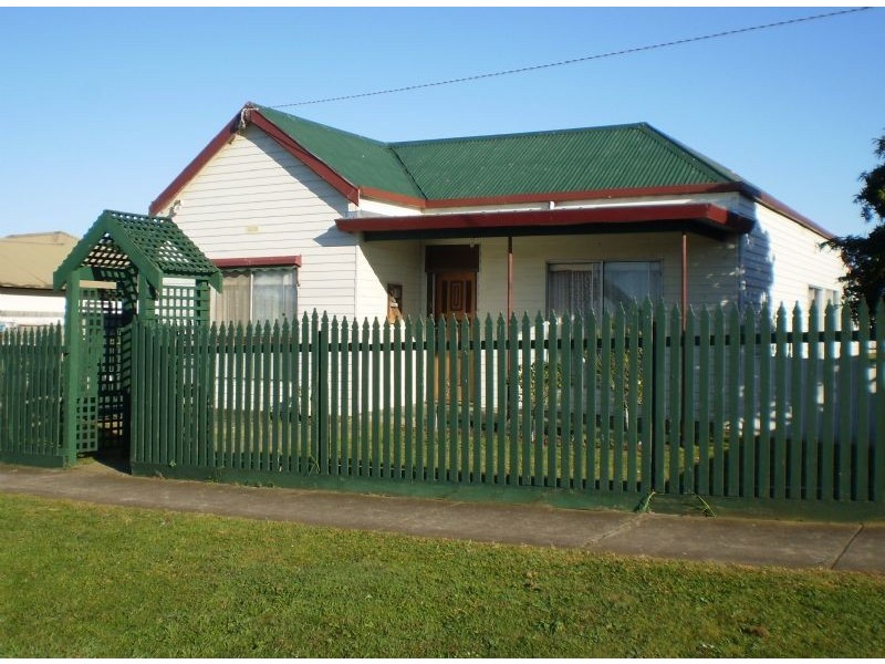 231 Russell Street, Dennington VIC 3280