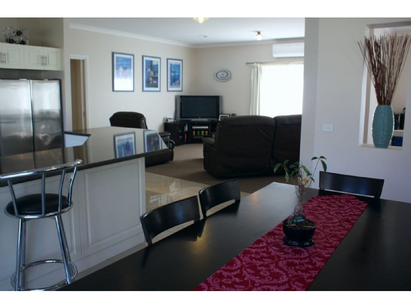 Warrnambool VIC 3280