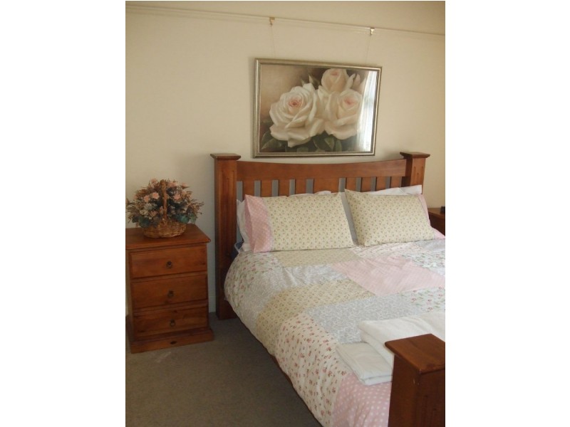 15 Ellerslie Grove, Warrnambool VIC 3280