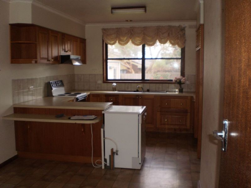 2 George Avenue, Warrnambool VIC 3280