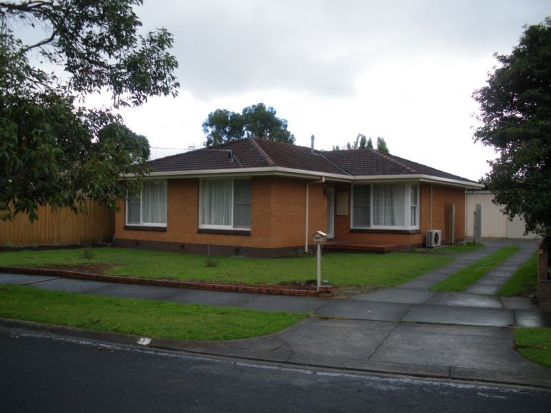 12 Iona Avenue, Warrnambool VIC 3280