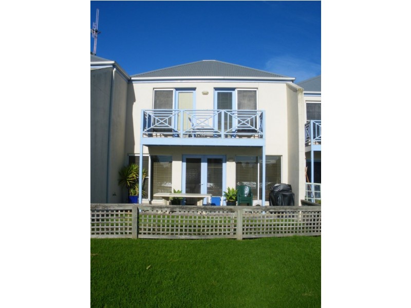 2/102 Gipps Street, Port Fairy VIC 3284