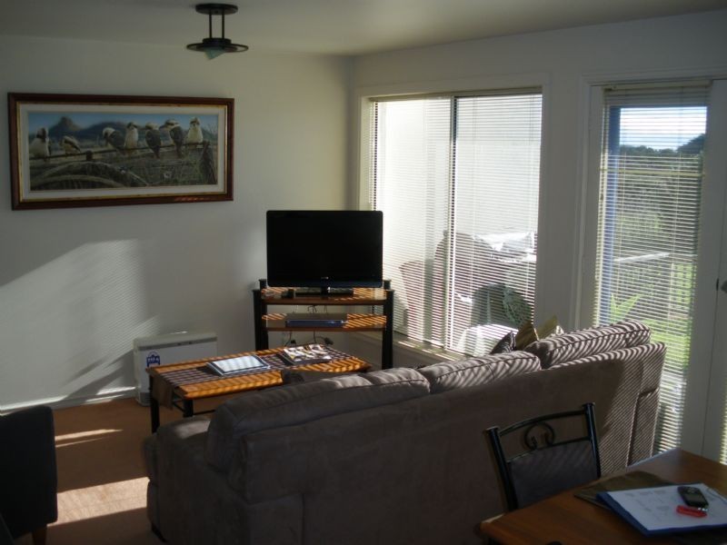 2/102 Gipps Street, Port Fairy VIC 3284