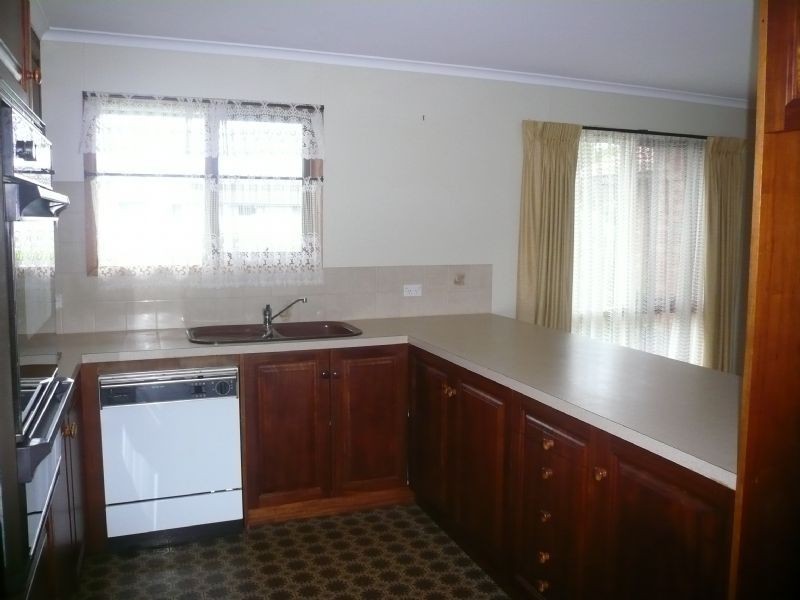 1 Glenview Drive, Warrnambool VIC 3280