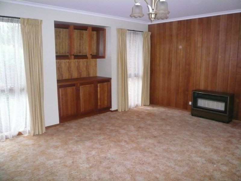 1 Glenview Drive, Warrnambool VIC 3280