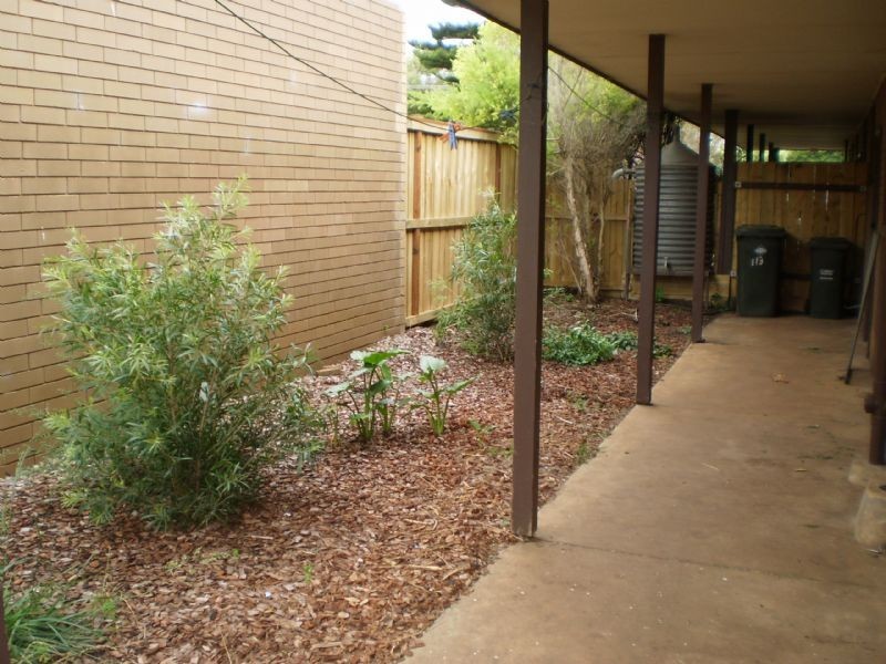 2/111 Princess Highway, Port Fairy VIC 3284