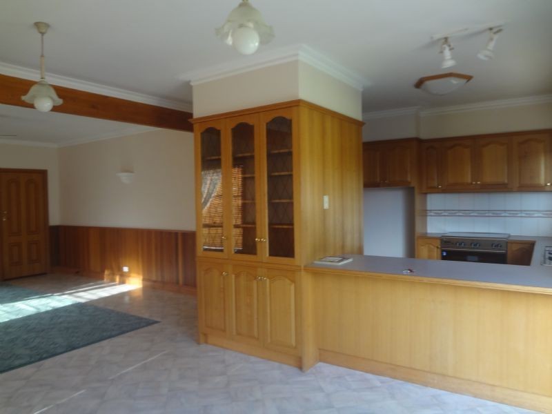 230 Princess Highway, Port Fairy VIC 3284