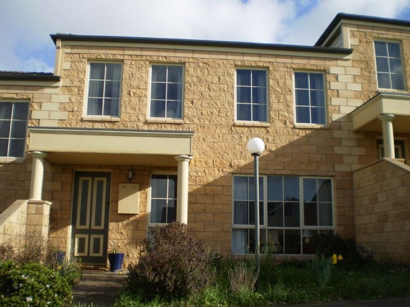 2/13 Dunvegan Court, Warrnambool VIC 3280