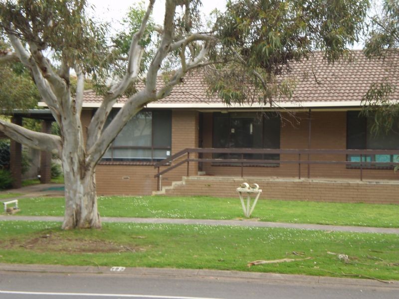 1/2 Wallace Avenue, Warrnambool VIC 3280